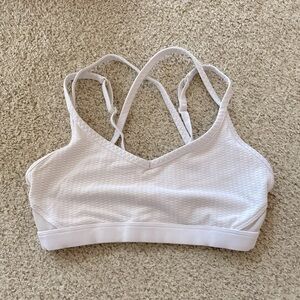 Lorna Jane sports bra white mesh strappy sweetheart neckline XS